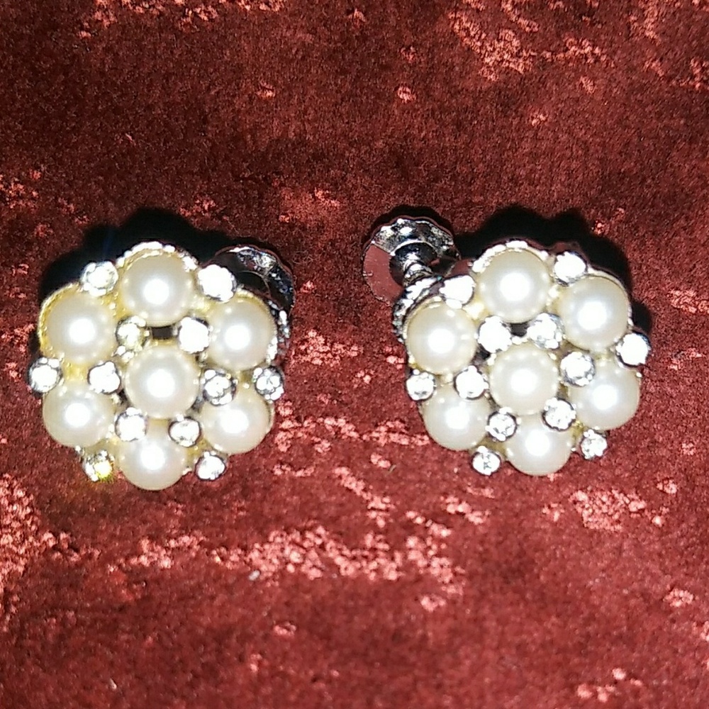 Swarovski Crystal vintage clip on earrings